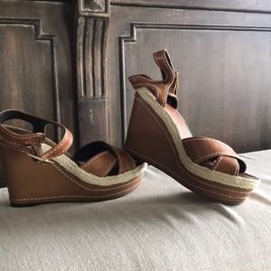 Barely Worn Vince Camuto Wedges